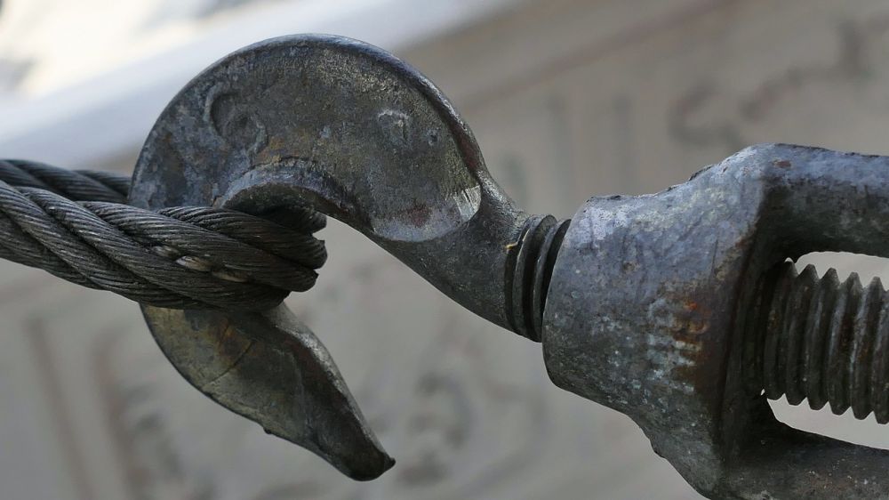 Stroppe og anhukerkurs  nøkkelen til trygge løfteoperasjoner